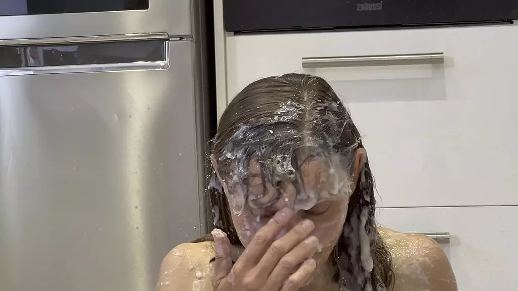 hilarious cum bukkake (fake homemade cum)